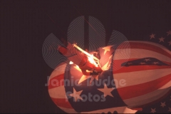 © Jamie Budge, All Rights Reserved.
DAVID ALLEN PENETRATES BLIMP
NO RIGHTS Implied by posession of this CD.  Contact:
jamiebudge@windskate.com    (310) 453-4808