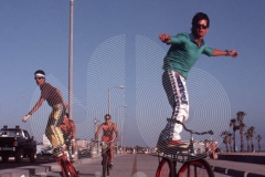 © Jamie Budge, all rights reserved.
ANDRE AND PHILLIPE "BIKE SURF" HEAD-ON DOWN THE SANTA MONICA BIKE PATH.
No Rights Implied by possession of this image.     Contact:
Jamie Budge (310) 453-4808  jamiebudge@windskate.com